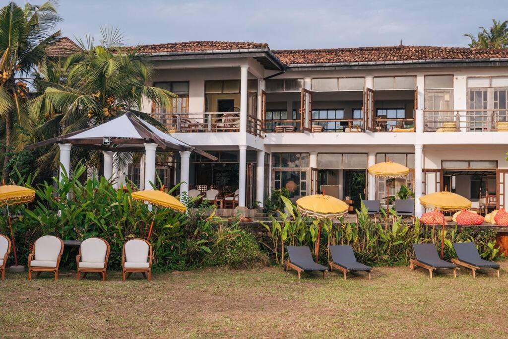 ווליגאמה Santi Beach House With Pool & Beach מראה חיצוני תמונה