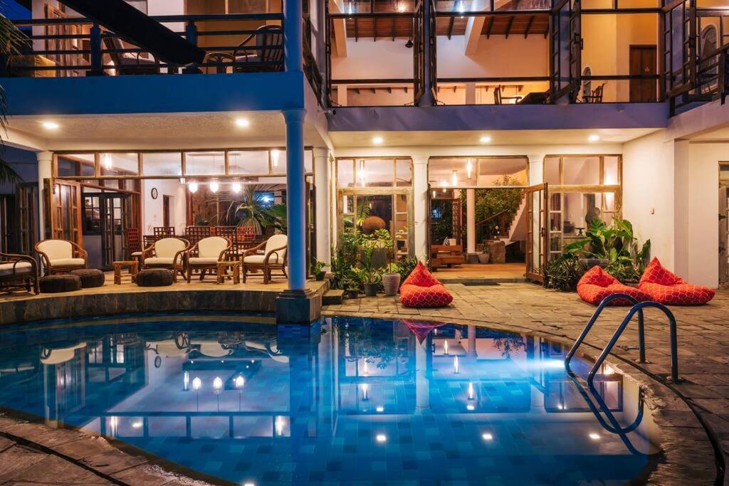 ווליגאמה Santi Beach House With Pool & Beach מראה חיצוני תמונה